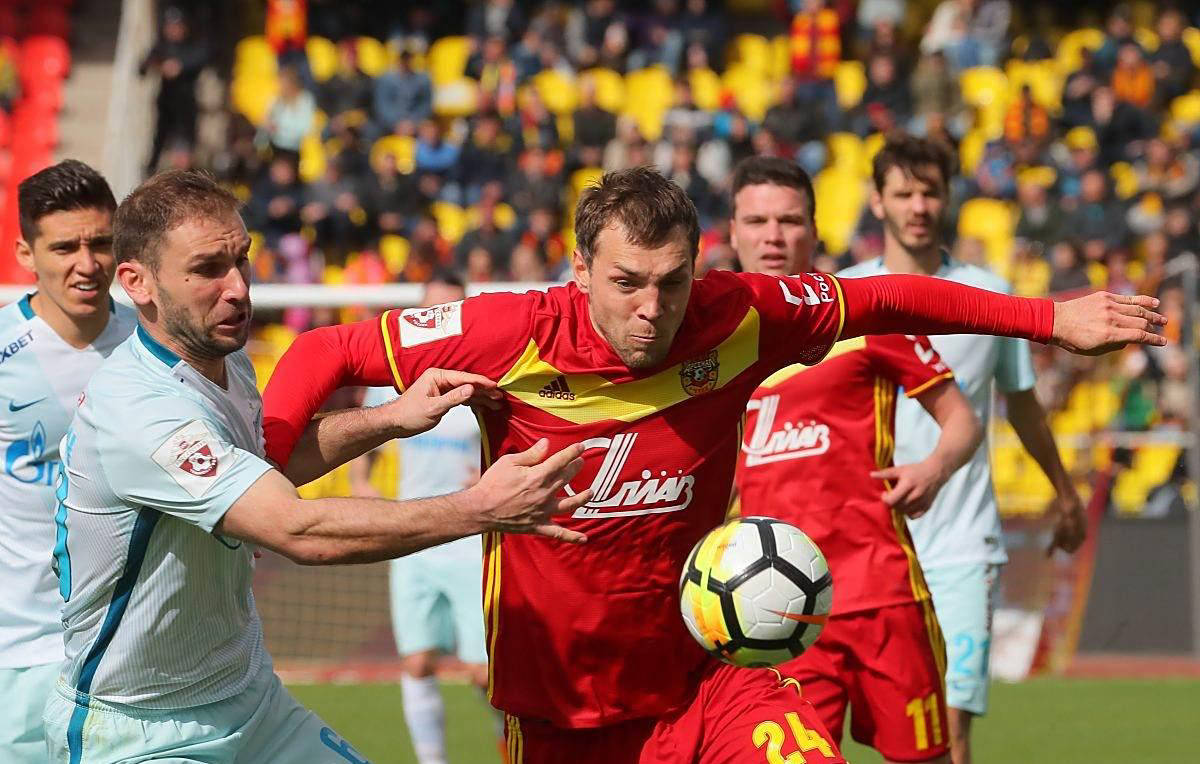 柏林赫塔队员发挥稳定，争夺下一轮比赛资格