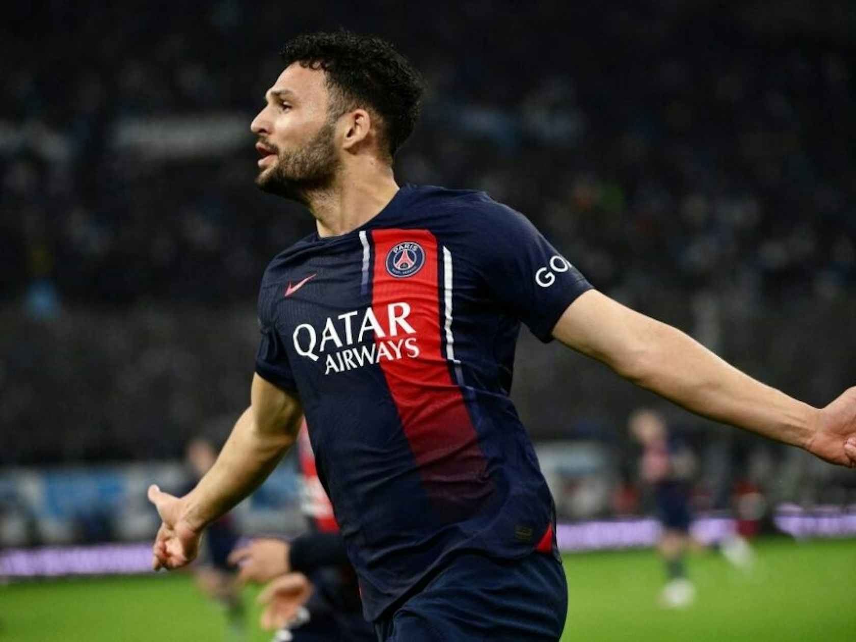 巴黎圣日尔曼逆转马赛,豪取三分 巴黎圣日尔曼逆转马赛,豪取三分