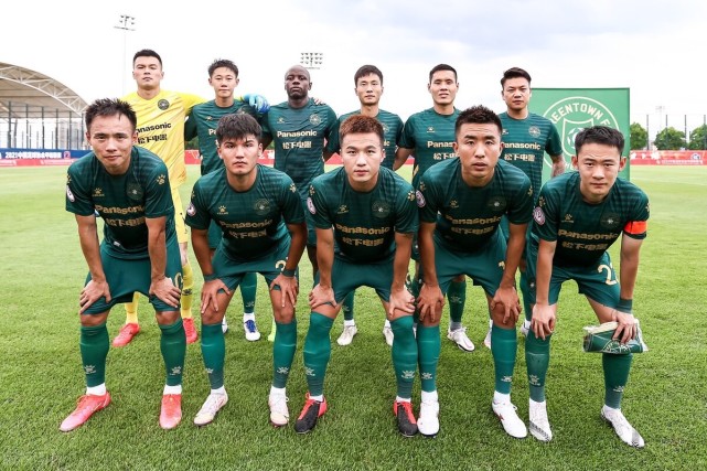 包含重要关键战役初显成果，强队晋级前列的词条