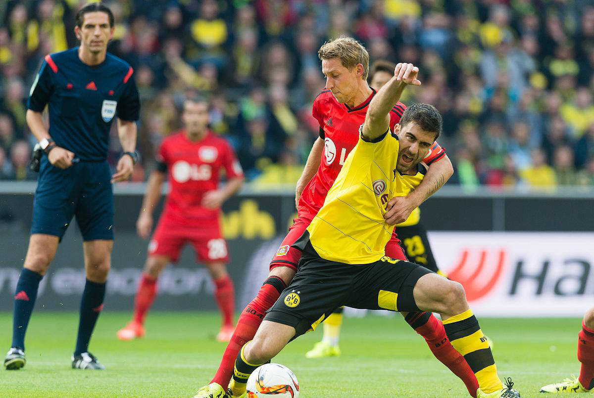 沃尔夫斯堡客场遭遇失利,输球回家的简单介绍 沃尔夫斯堡客场遭遇失利,输球回家的简单介绍