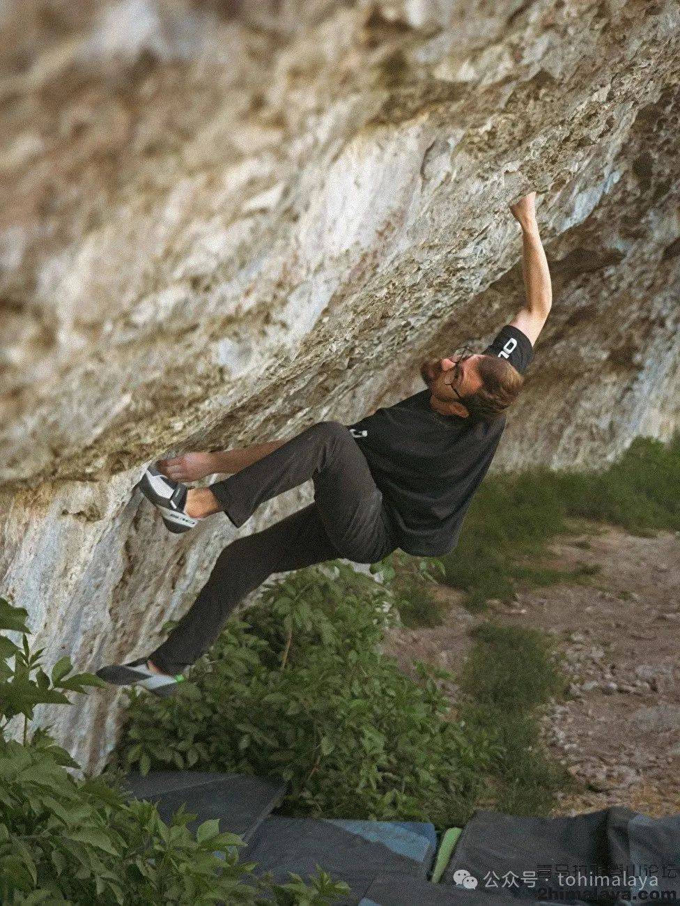 美属维尔京群岛选手攀登巅峰,震撼世界 美属维尔京群岛选手攀登巅峰,震撼世界