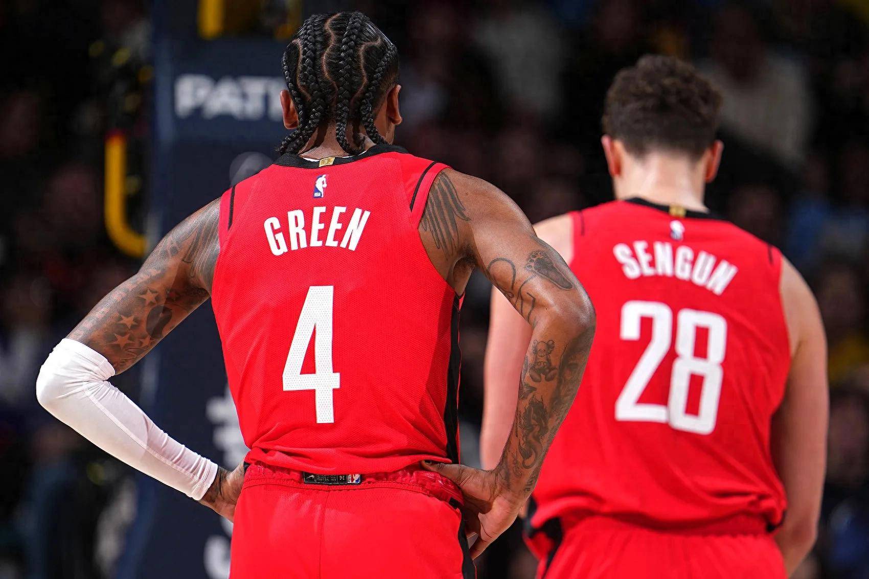 火箭险胜鹈鹕取得关键胜利 火箭险胜鹈鹕取得关键胜利