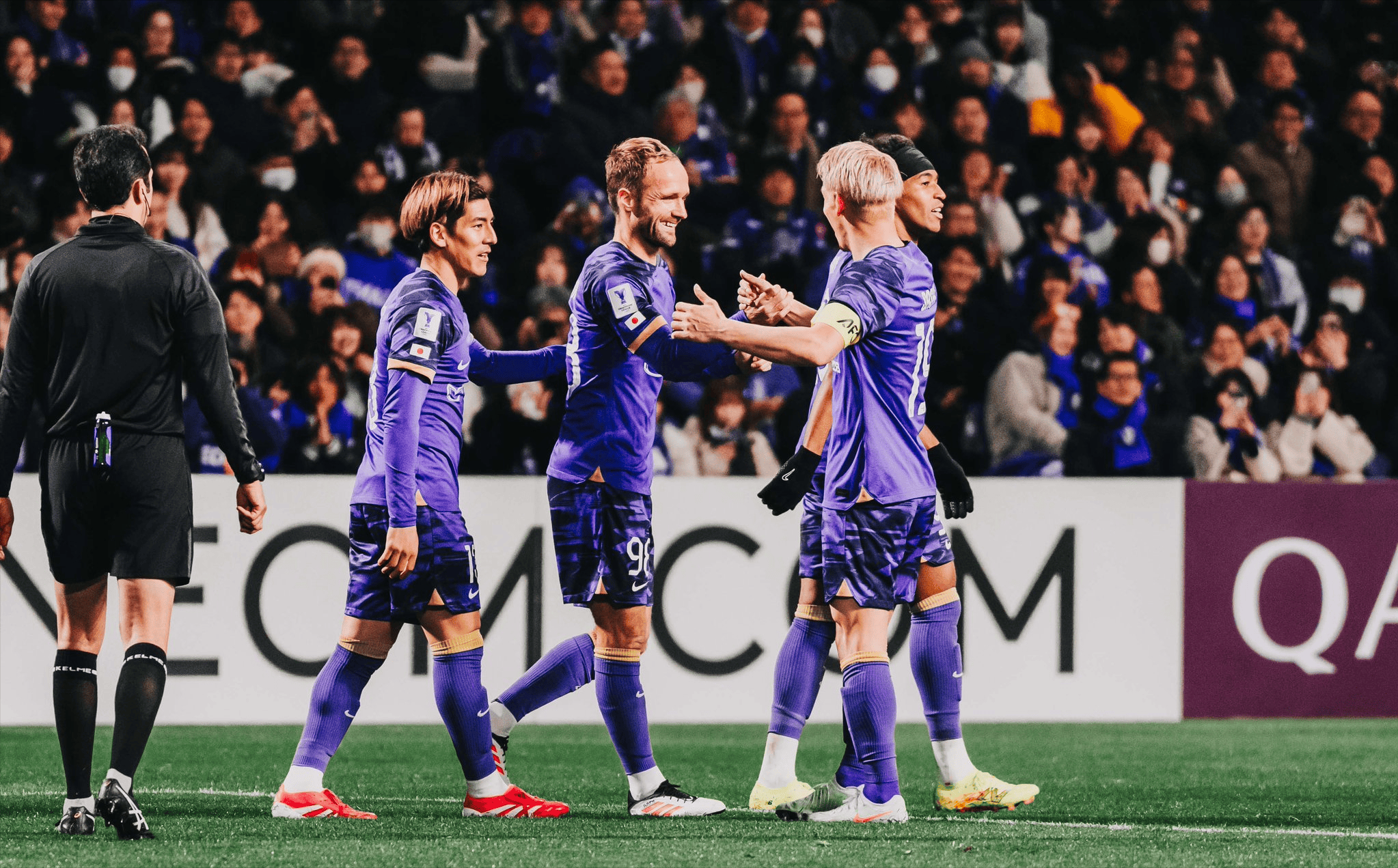 关于亚冠联赛:广州恒大3-0战平广岛三箭,提前出线的信息 关于亚冠联赛:广州恒大3-0战平广岛三箭,提前出线的信息