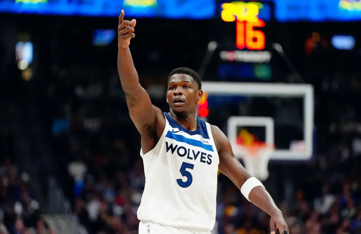 森林狼负于小牛，遭遇三连败