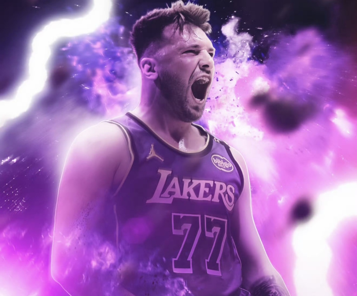 快船客场战胜湖人,取得翻盘胜利 快船客场战胜湖人,取得翻盘胜利