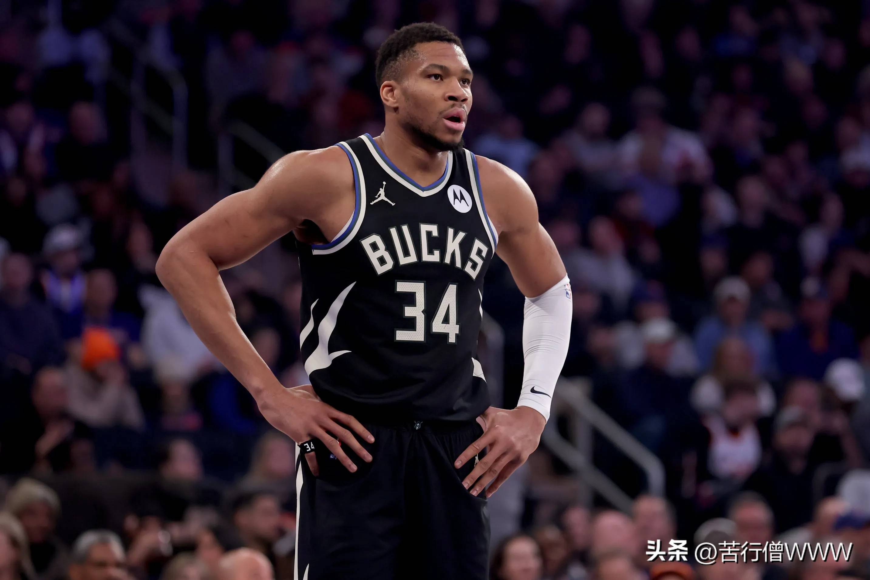 快船大胜雄鹿,再度证明实力 快船大胜雄鹿,再度证明实力